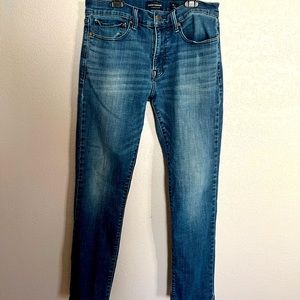 Men’s Lucky Brand jeans